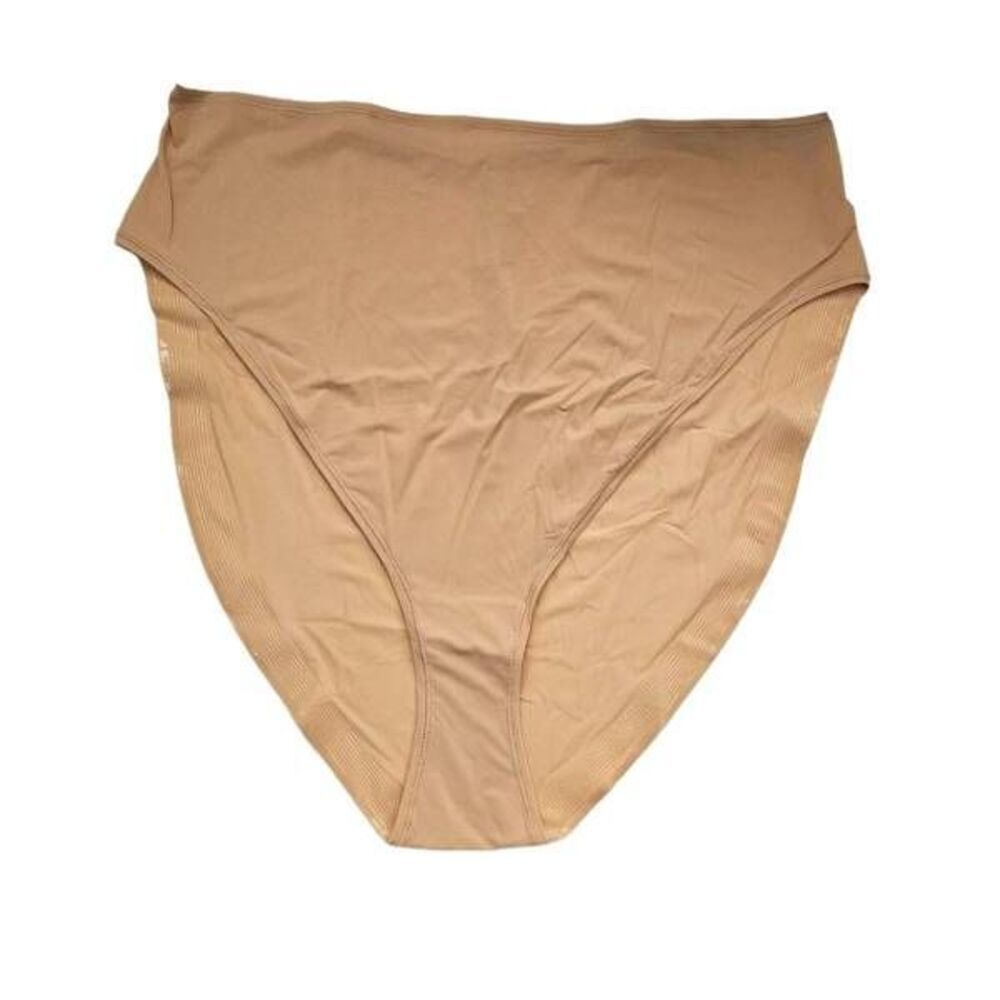 SKIMS HI CUT BRIEF‎ PANTY NWT